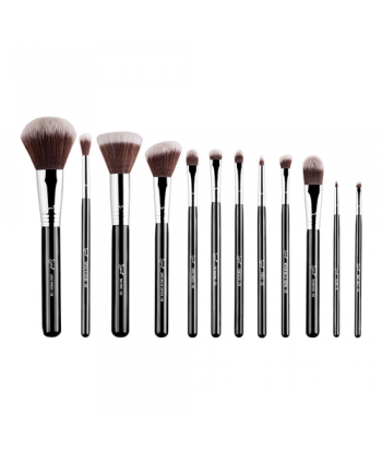 SIGMA BEAUTY Essential Kit - Mr. Bunny 471g • 12 Brush Kit